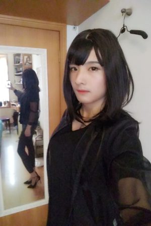 À la recherche d’un plan câlin Aya - rencontre-Trans-Issy-les-Moulineaux